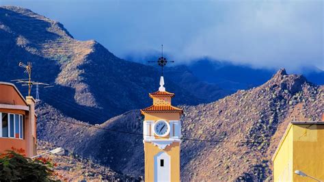 Vuelos baratos desde Sevilla a Tenerife Sur